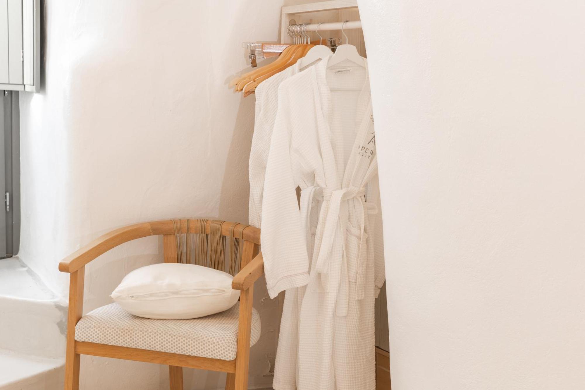 Aperto Suites - Adults Only Fira  Exterior foto